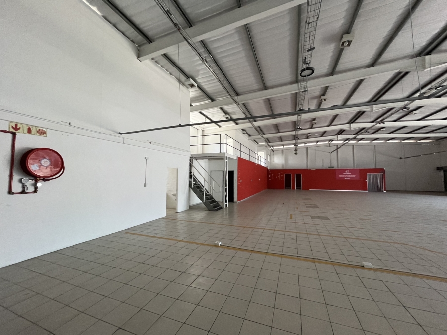 To Let commercial Property for Rent in Sanddrift Western Cape